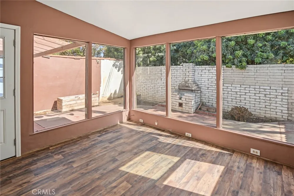 144 Palm Court Santa Maria, CA 93454