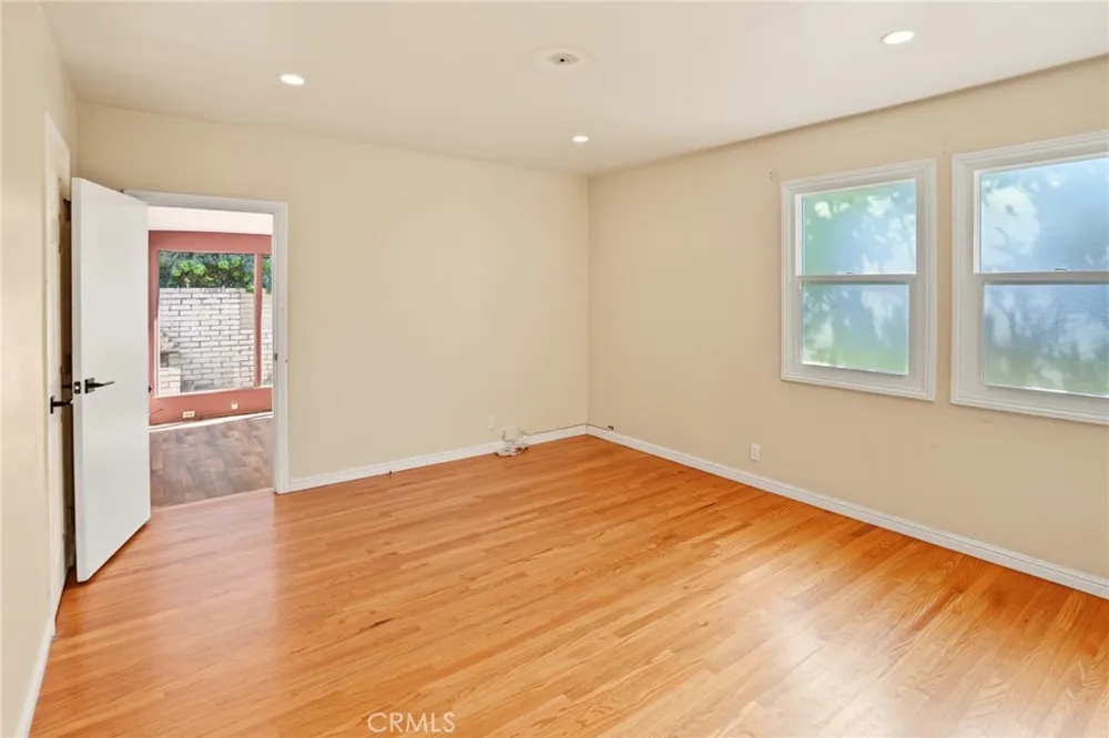 144 Palm Court Santa Maria, CA 93454