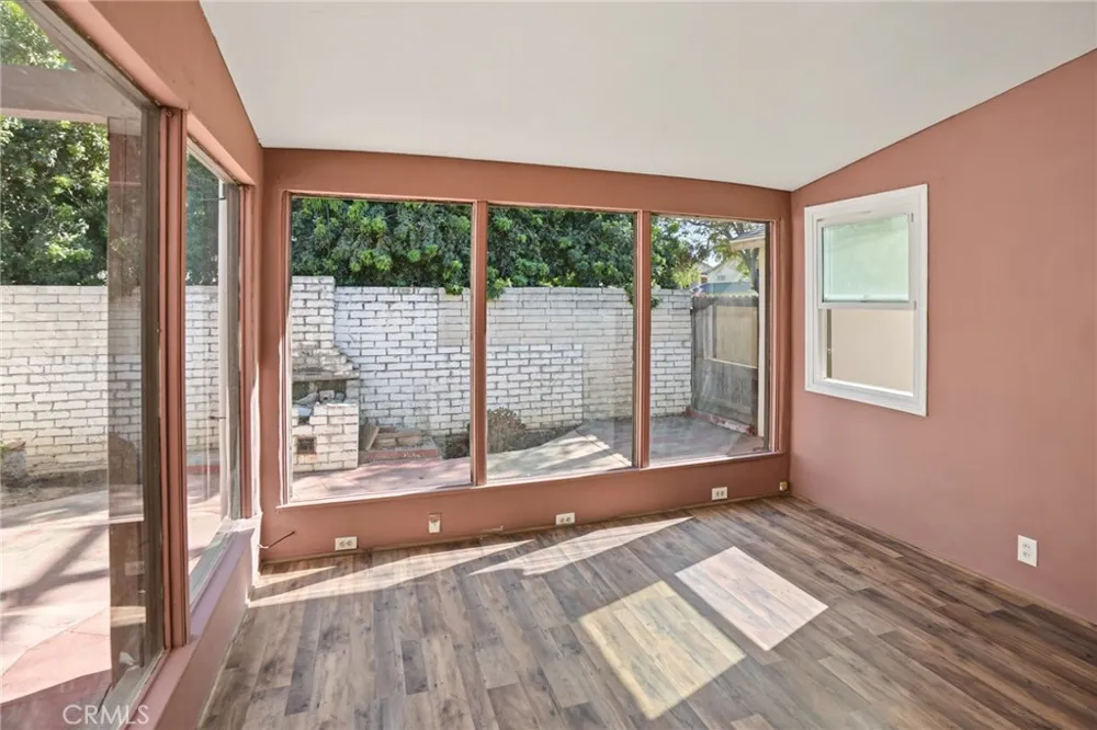 144 Palm Court Santa Maria, CA 93454