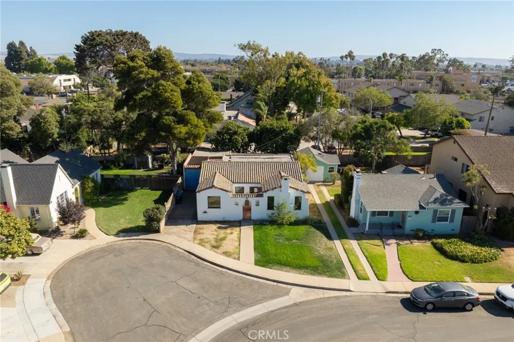 144 Palm Court Santa Maria, CA 93454