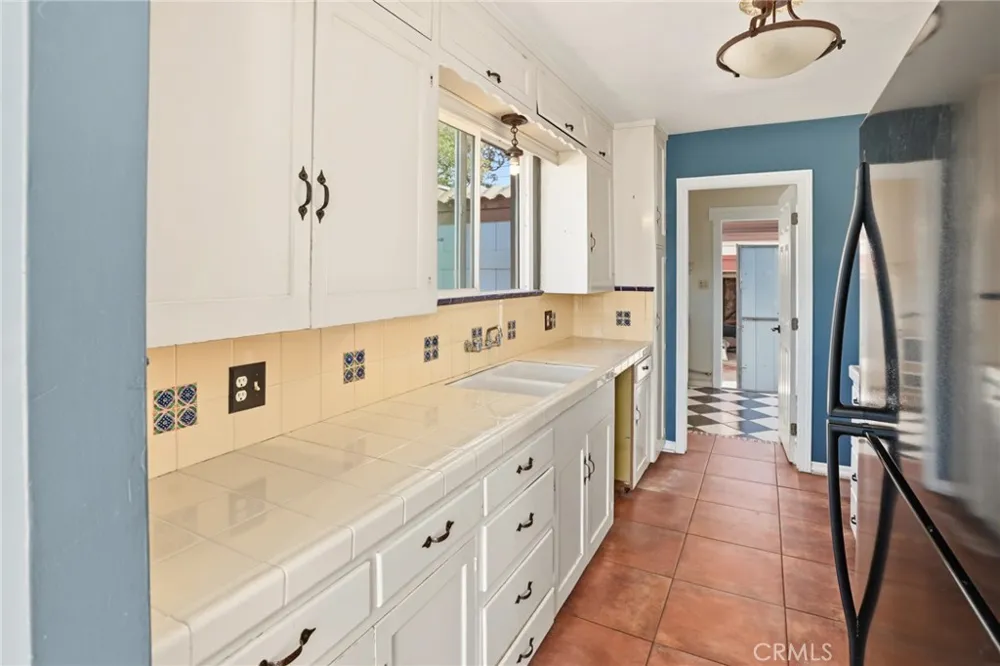 144 Palm Court Santa Maria, CA 93454