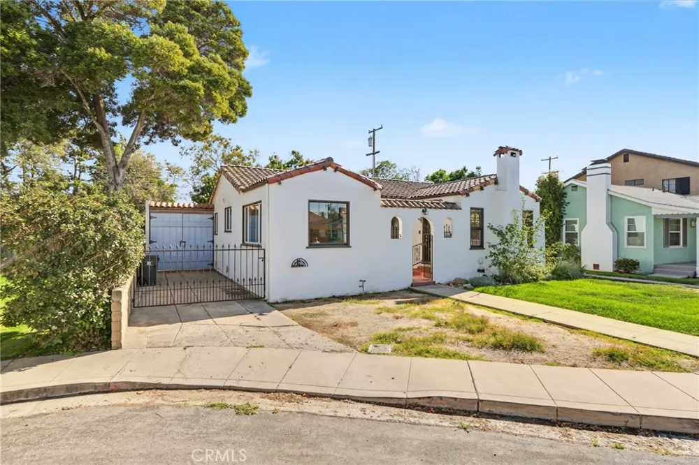 144 Palm Court Santa Maria, CA 93454