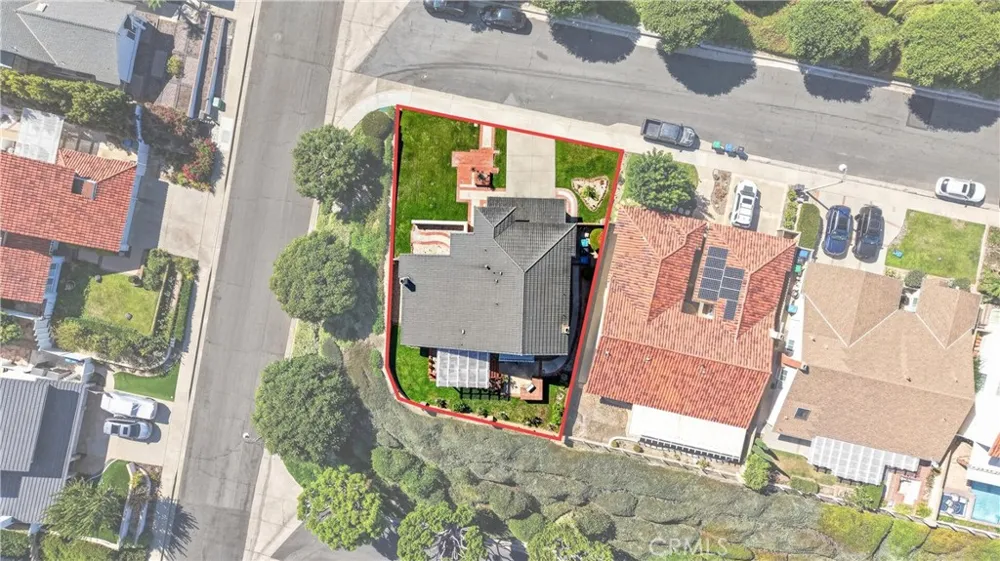 22852 Buendia Mission Viejo, CA 92691