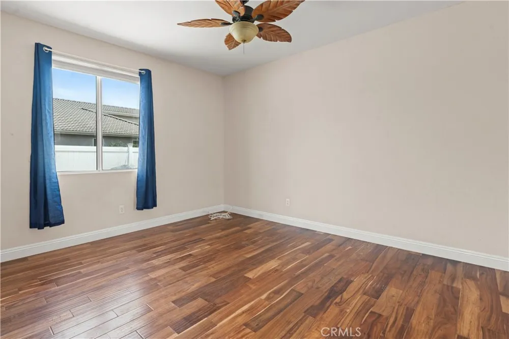 19434 Eldorado Perris, CA 92570