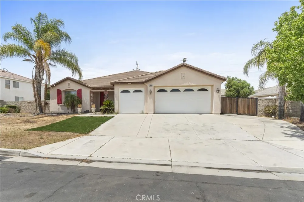 19434 Eldorado Perris, CA 92570