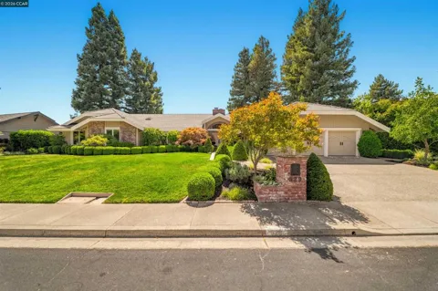 529 Carleton Way