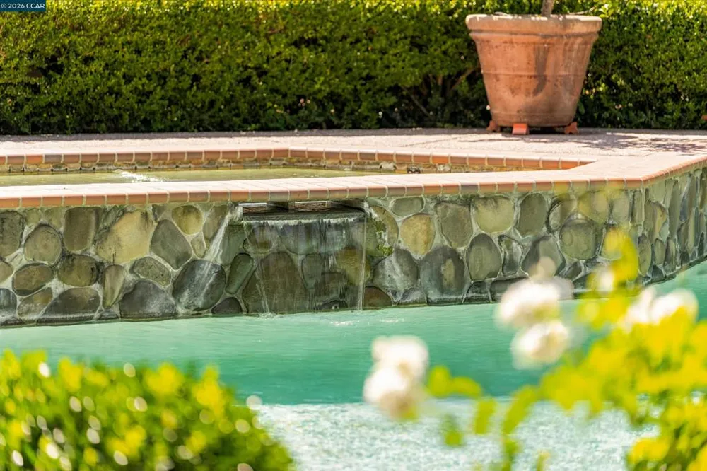 529 Carleton Way Alamo, CA 94507