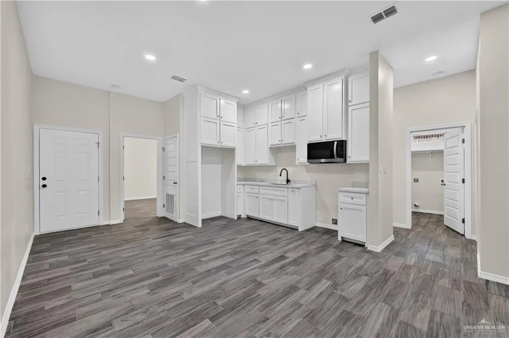 708 W 25th Street Mission, TX 78574