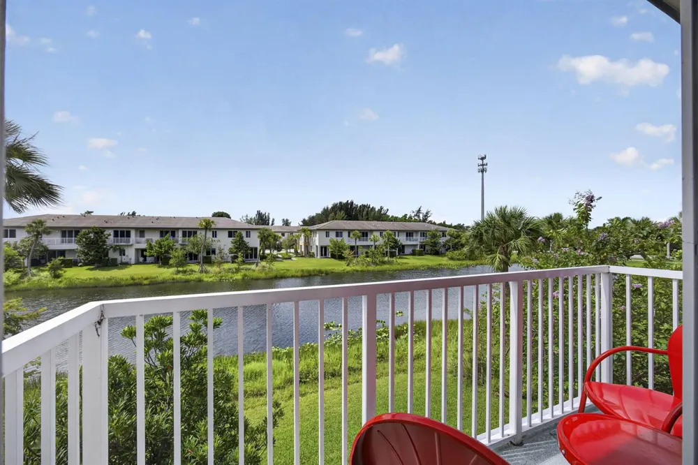 1431 PIONEER WAY Royal Palm Beach, FL 33411