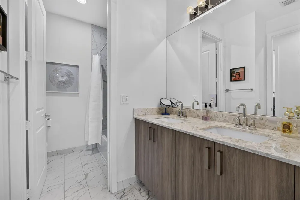 1431 PIONEER WAY Royal Palm Beach, FL 33411