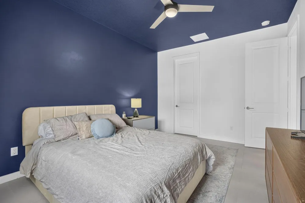 1431 PIONEER WAY Royal Palm Beach, FL 33411