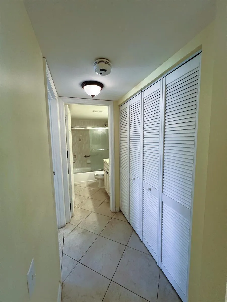 1105 Bahama Bend #A2 Coconut Creek, FL 33066
