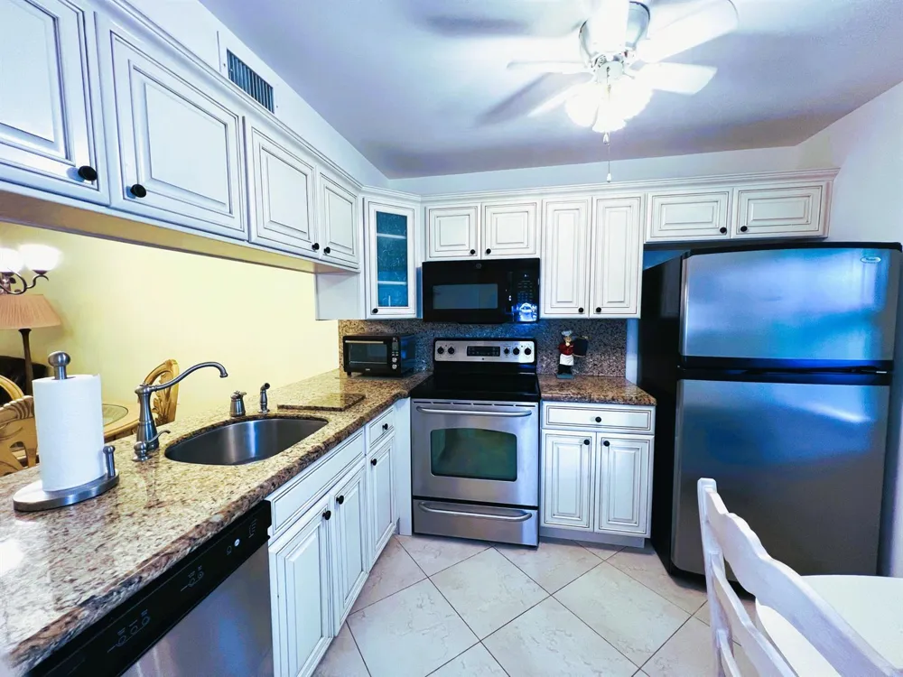 1105 Bahama Bend #A2 Coconut Creek, FL 33066