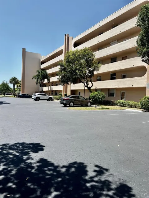 6461 NW 2nd Avenue #1050
