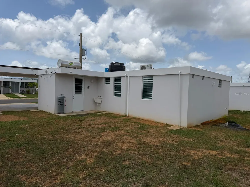 Address Not Shown Juncos, PR 00777