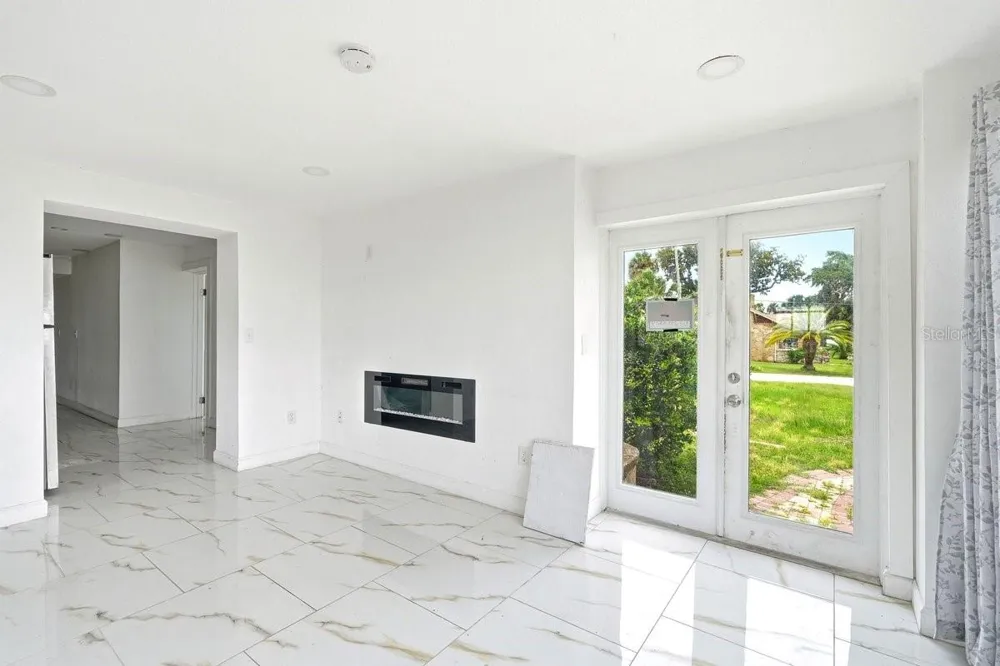 5202 RIVERSIDE DRIVE Port Orange, FL 32127
