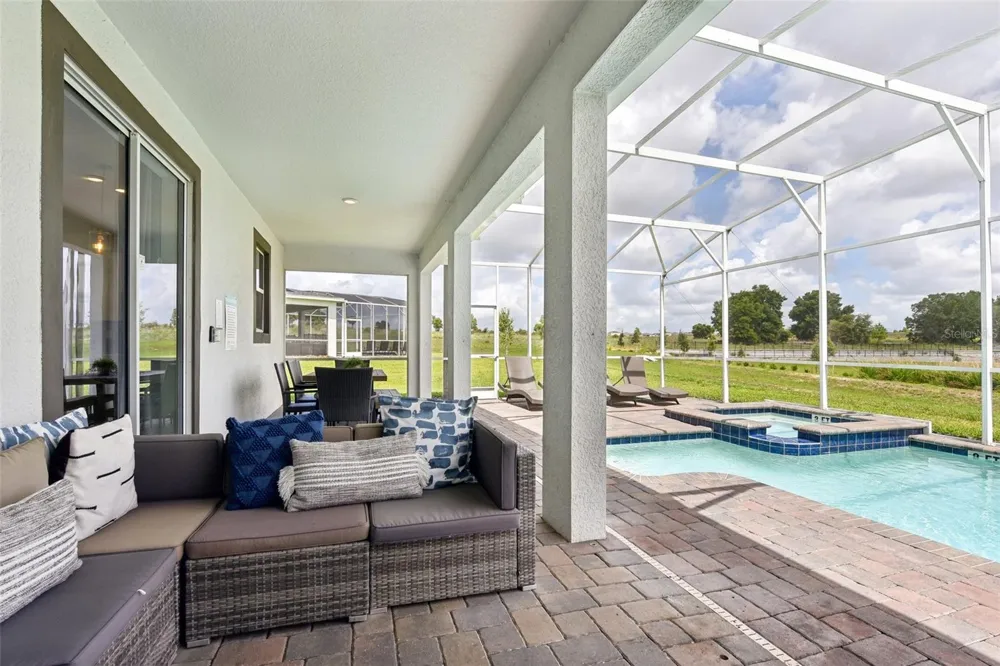 9266 SOMMERSET HILLS DRIVE Davenport, FL 33896