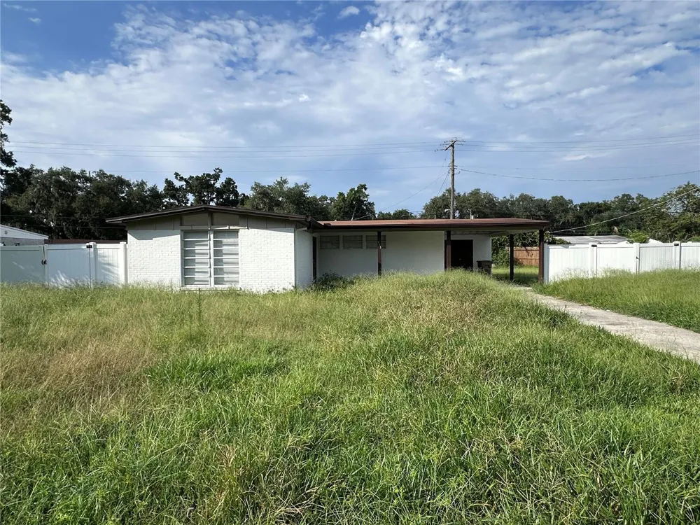503 BROXBURN AVENUE Temple Terrace, FL 33617