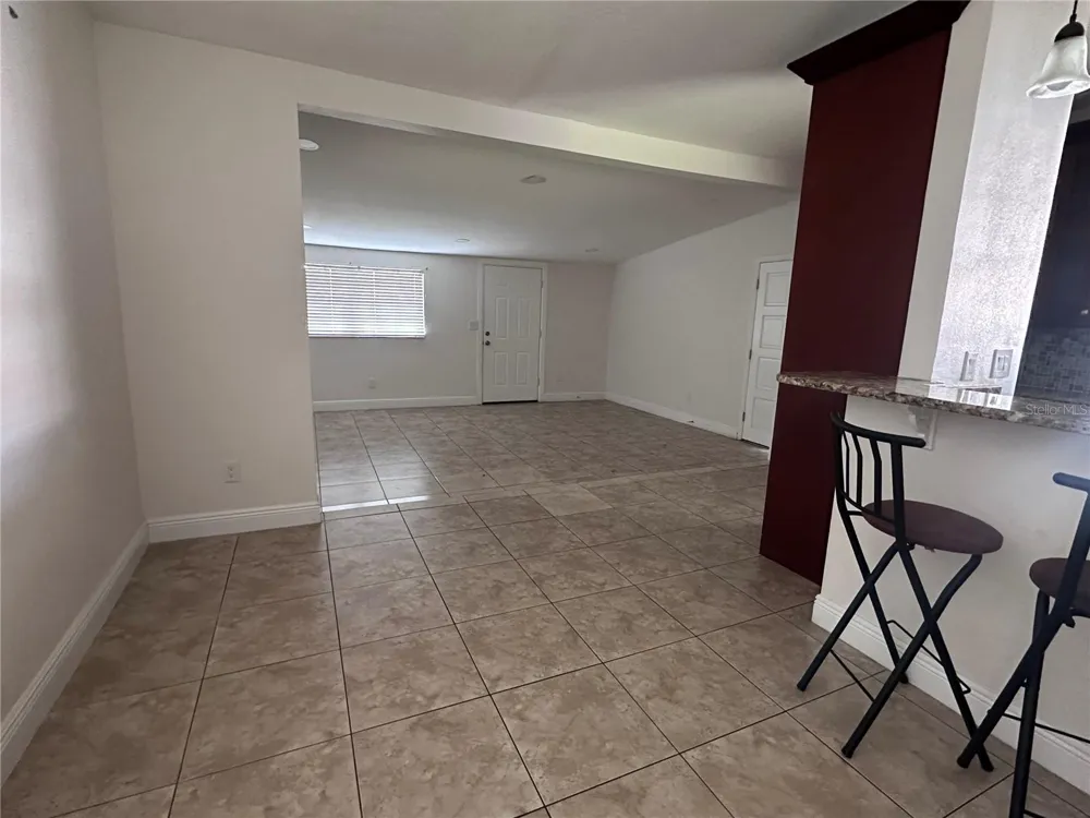 503 BROXBURN AVENUE Temple Terrace, FL 33617