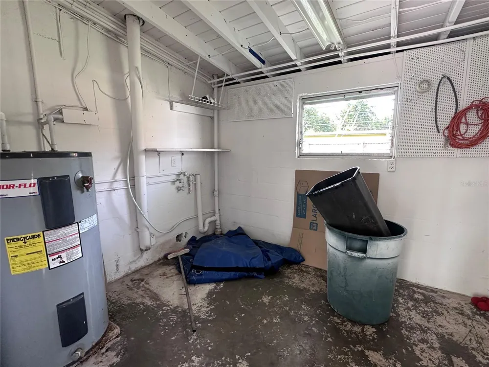 503 BROXBURN AVENUE Temple Terrace, FL 33617