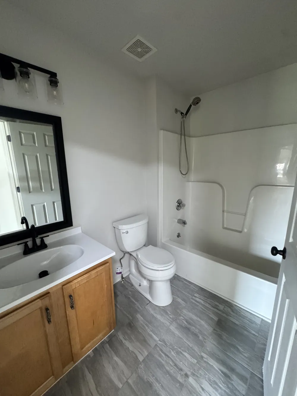 321 Greenspoint Ct Clarksville, TN 37042
