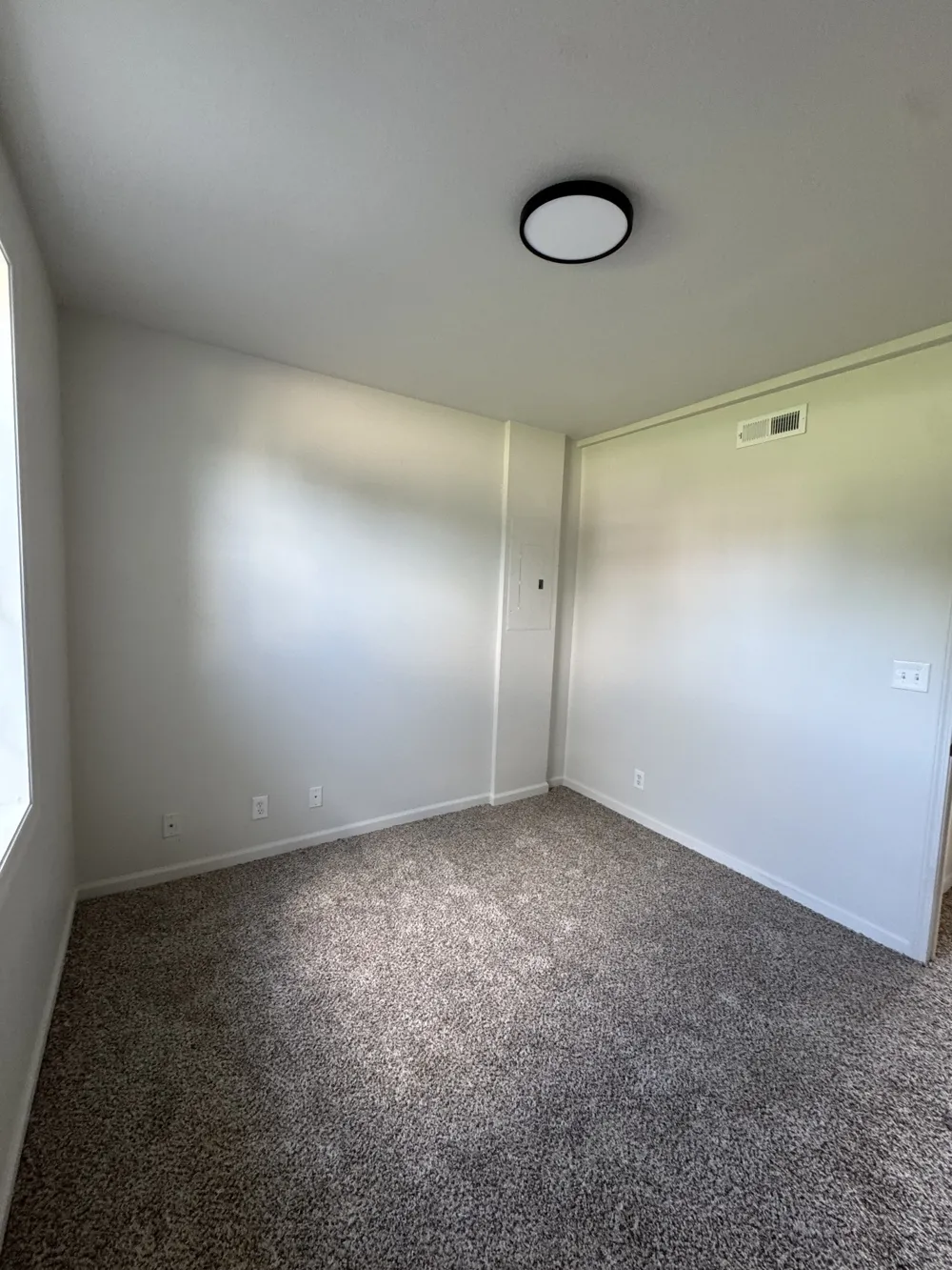 321 Greenspoint Ct Clarksville, TN 37042