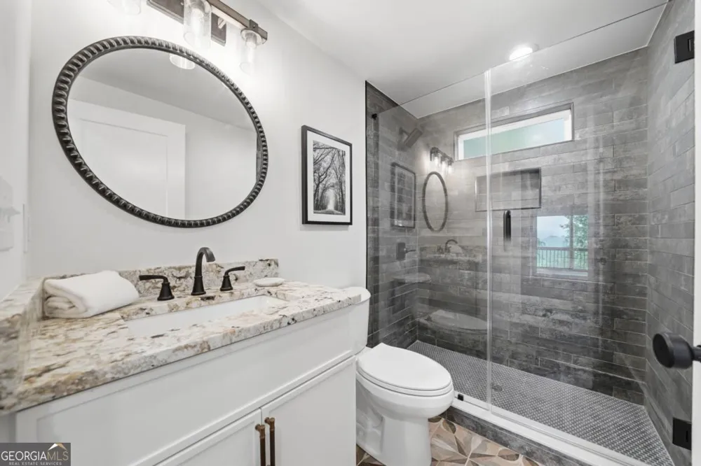 1220 Walnut RDG Ellijay, GA 30536