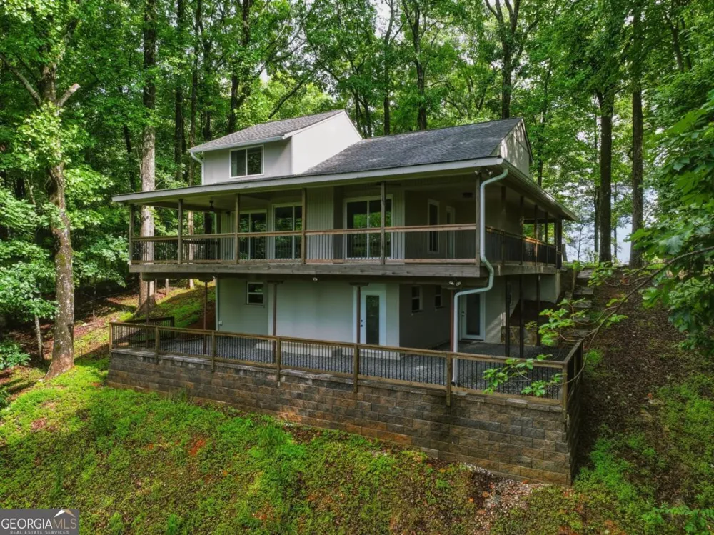 1220 Walnut RDG Ellijay, GA 30536