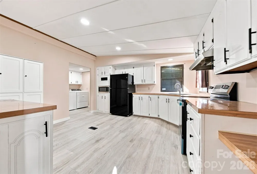 2947 S NC 16 Highway Newton, NC 28658