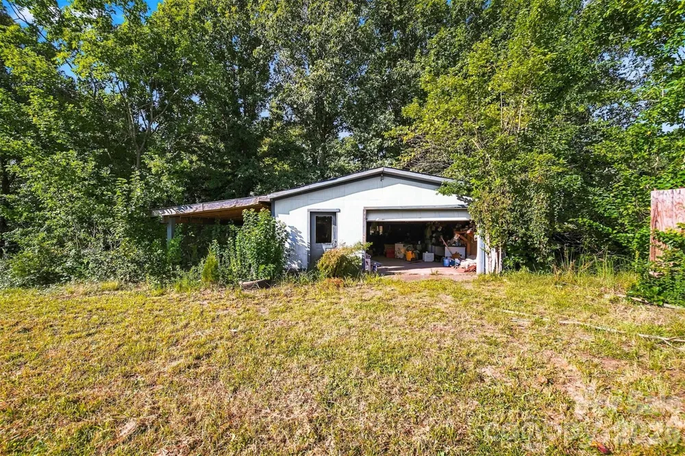 2947 S NC 16 Highway Newton, NC 28658