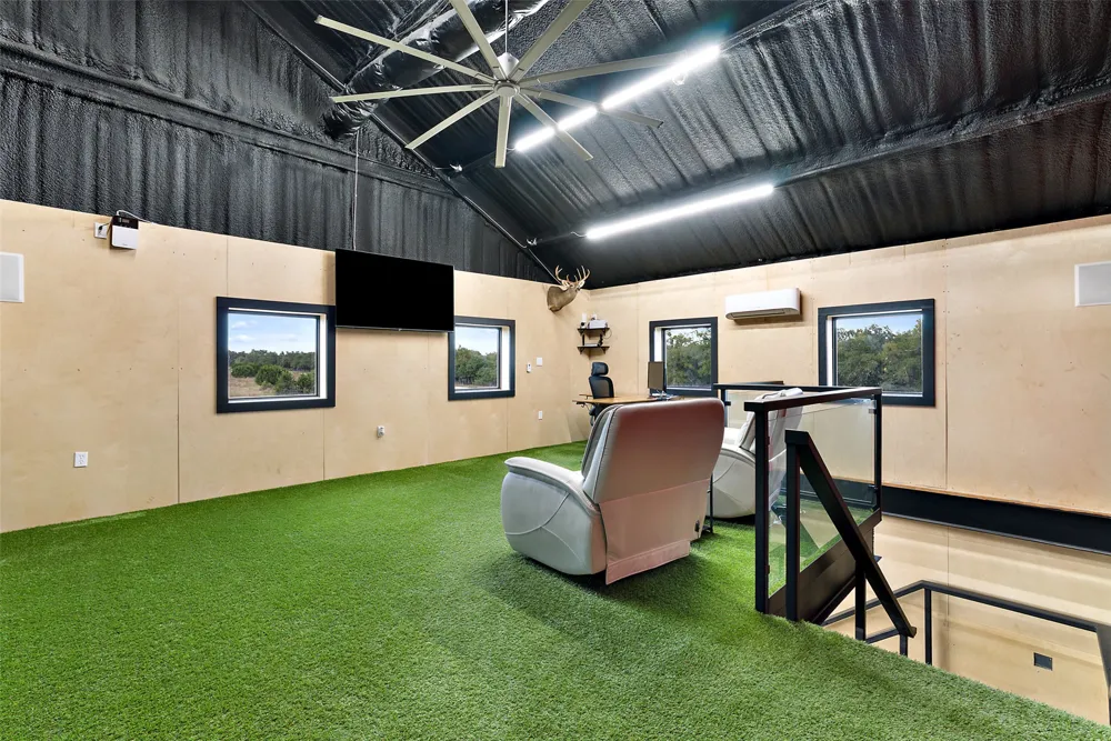 561 Broken Bit Trail Dripping Springs, TX 78620