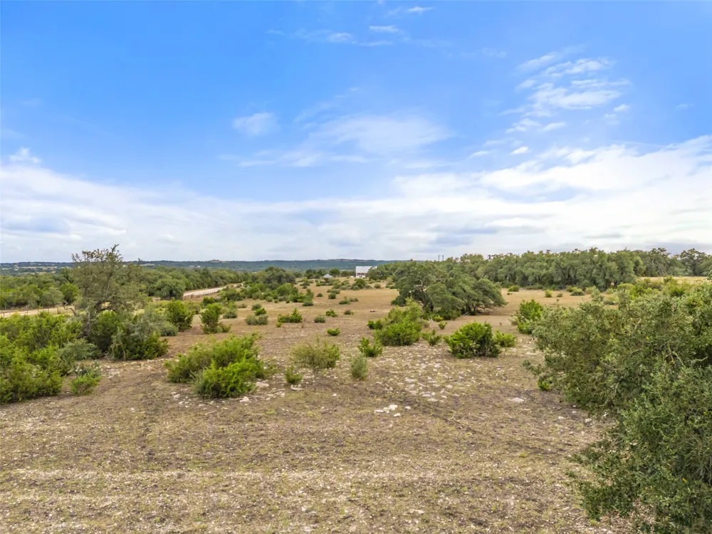 561 Broken Bit Trail Dripping Springs, TX 78620