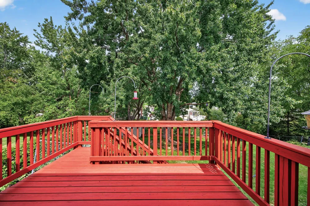 15849 Harwell Avenue Apple Valley, MN 55124