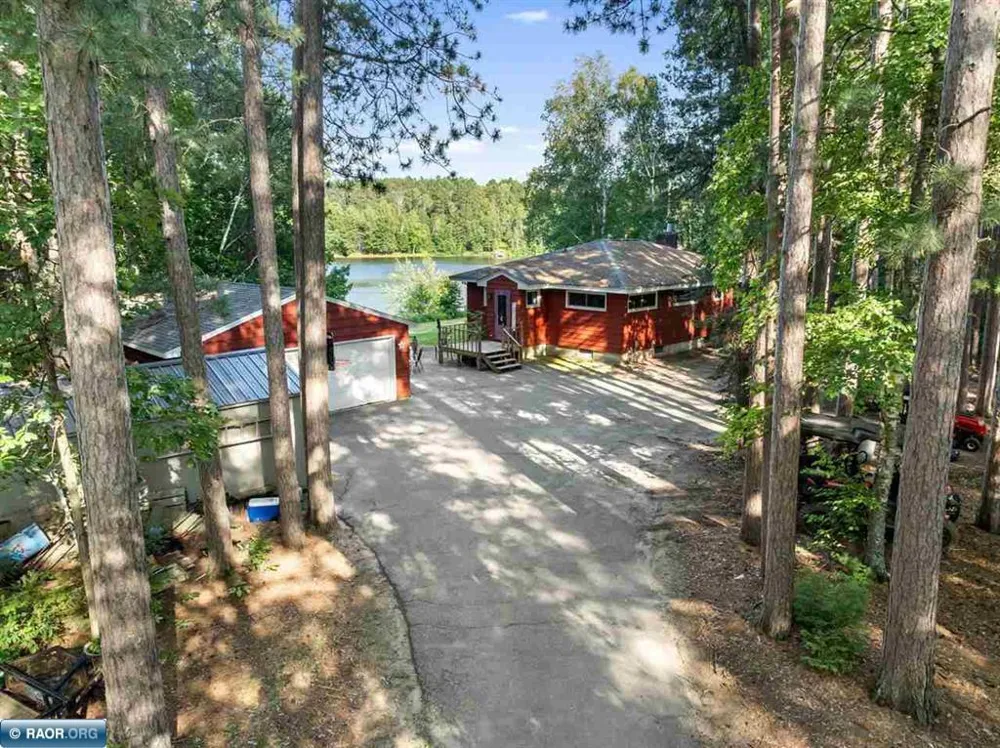 5210 Norway Drive Gilbert, MN 55741
