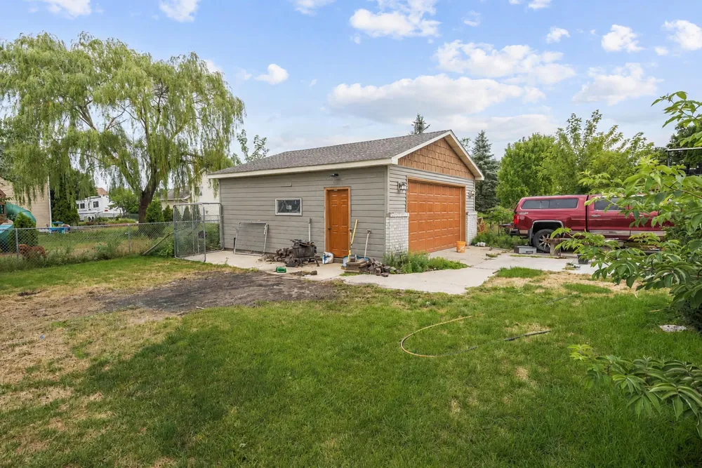 4983 Mitchell Road Big Lake, MN 55309