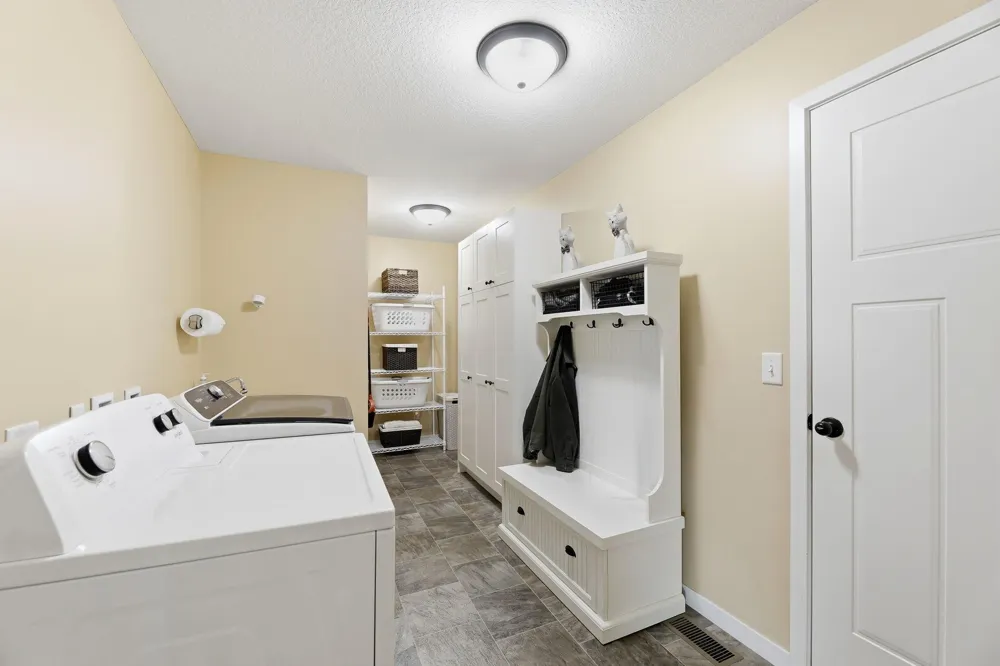 15379 292nd Avenue NW Zimmerman, MN 55398