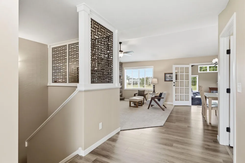 15379 292nd Avenue NW Zimmerman, MN 55398