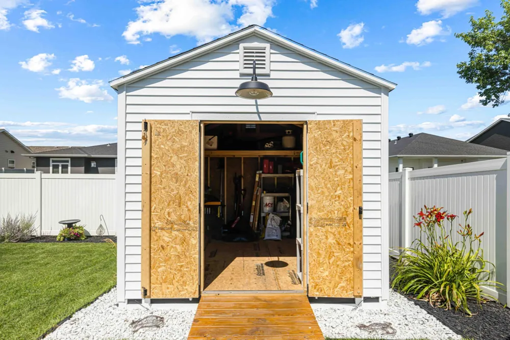 1338 27th Avenue W West Fargo, ND 58078