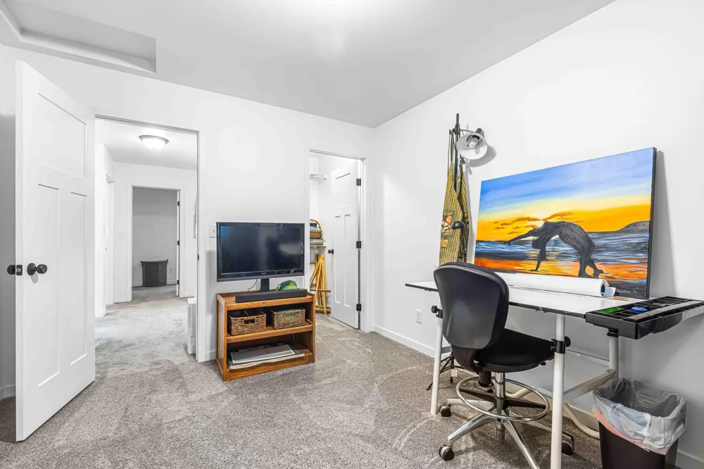 1338 27th Avenue W West Fargo, ND 58078