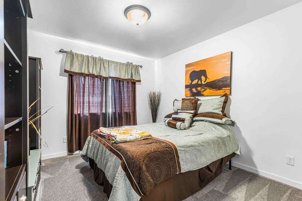 1338 27th Avenue W West Fargo, ND 58078