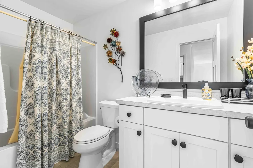 1338 27th Avenue W West Fargo, ND 58078