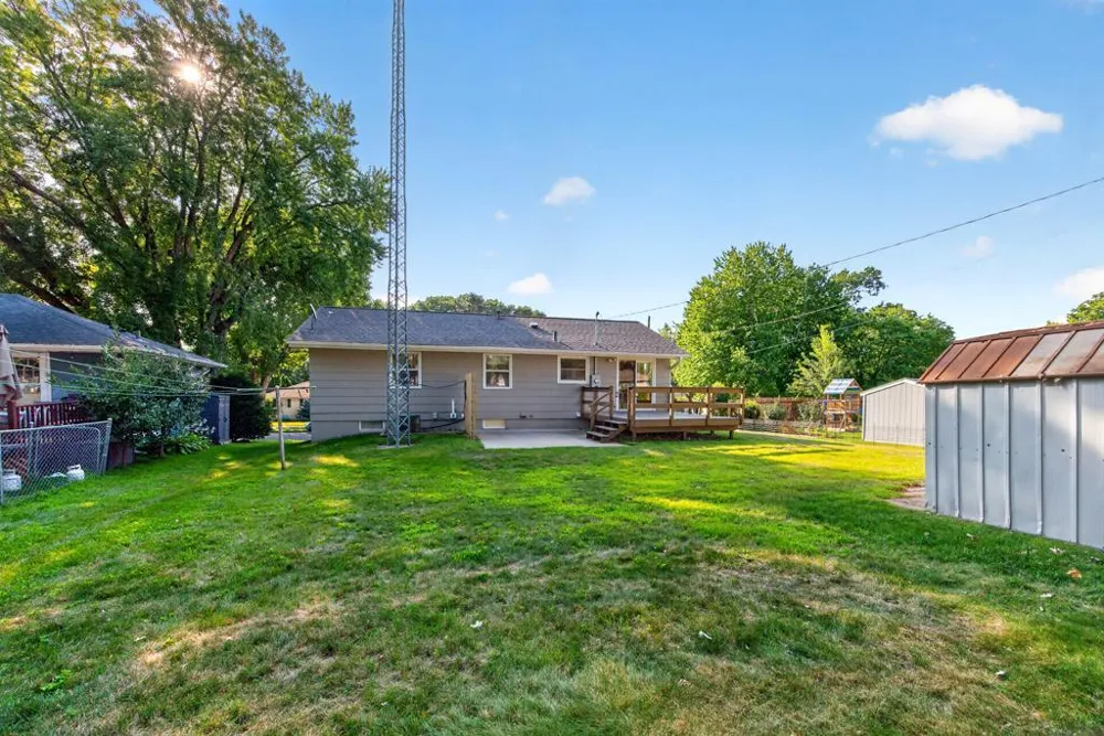 2817 15th Avenue NW Rochester, MN 55901