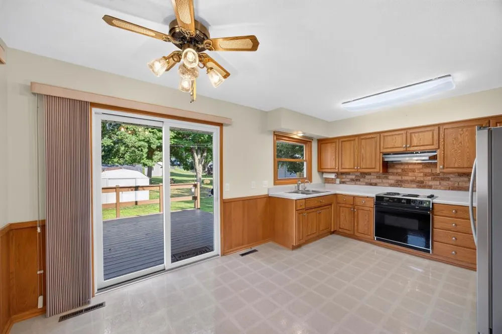 2817 15th Avenue NW Rochester, MN 55901
