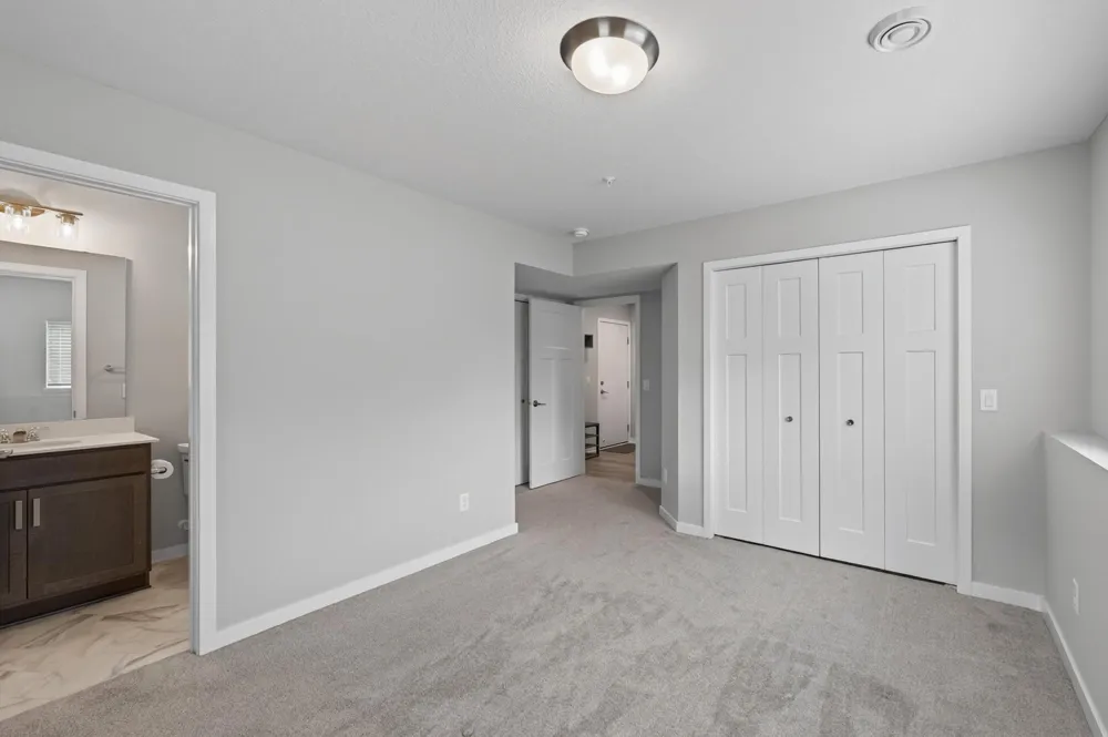 1546 Timberwood Lane West Saint Paul, MN 55118