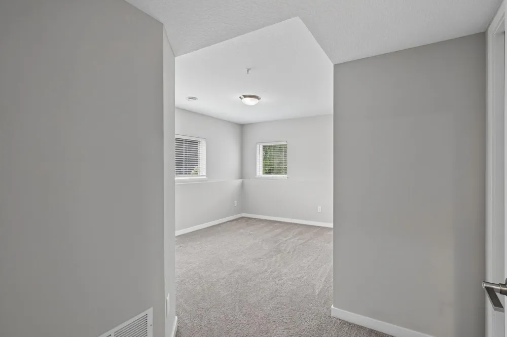 1546 Timberwood Lane West Saint Paul, MN 55118