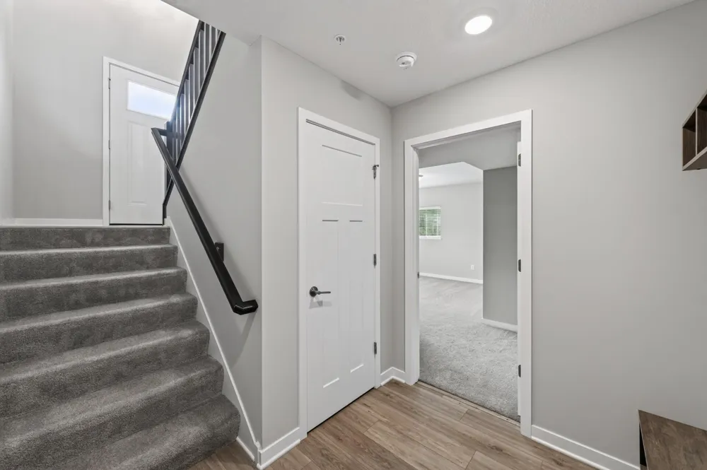 1546 Timberwood Lane West Saint Paul, MN 55118
