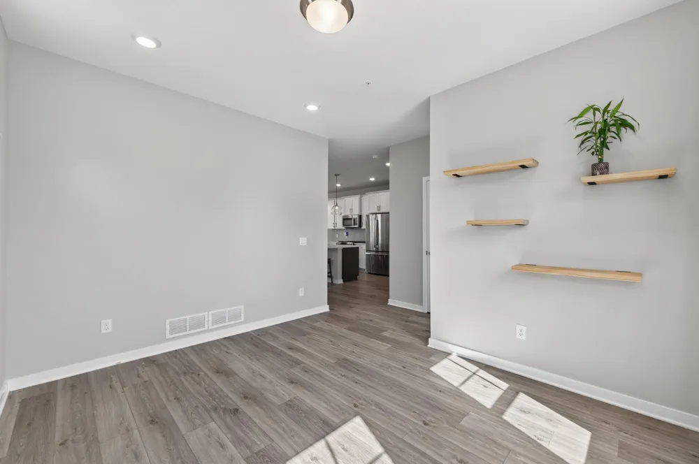1546 Timberwood Lane West Saint Paul, MN 55118