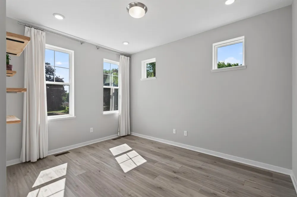 1546 Timberwood Lane West Saint Paul, MN 55118