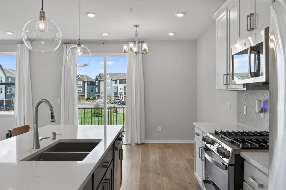 1546 Timberwood Lane West Saint Paul, MN 55118