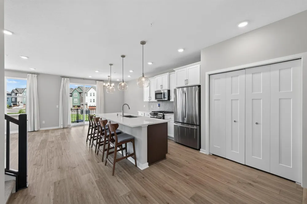 1546 Timberwood Lane West Saint Paul, MN 55118